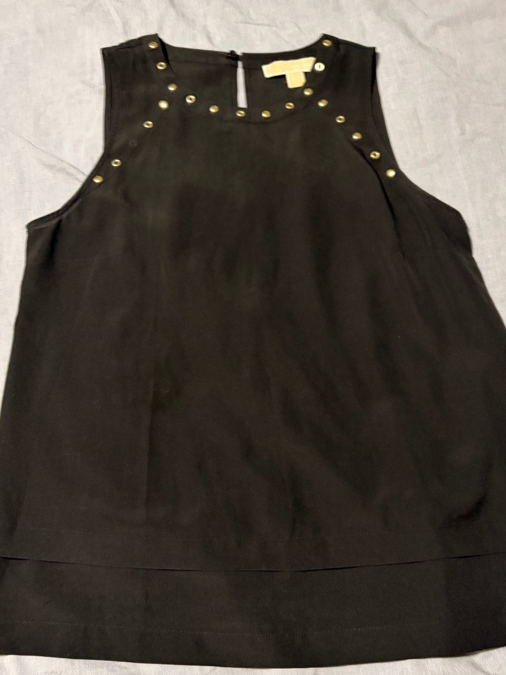 ✨3/$30 Michael Kors Black Sleeveless Stud-Trim shirt